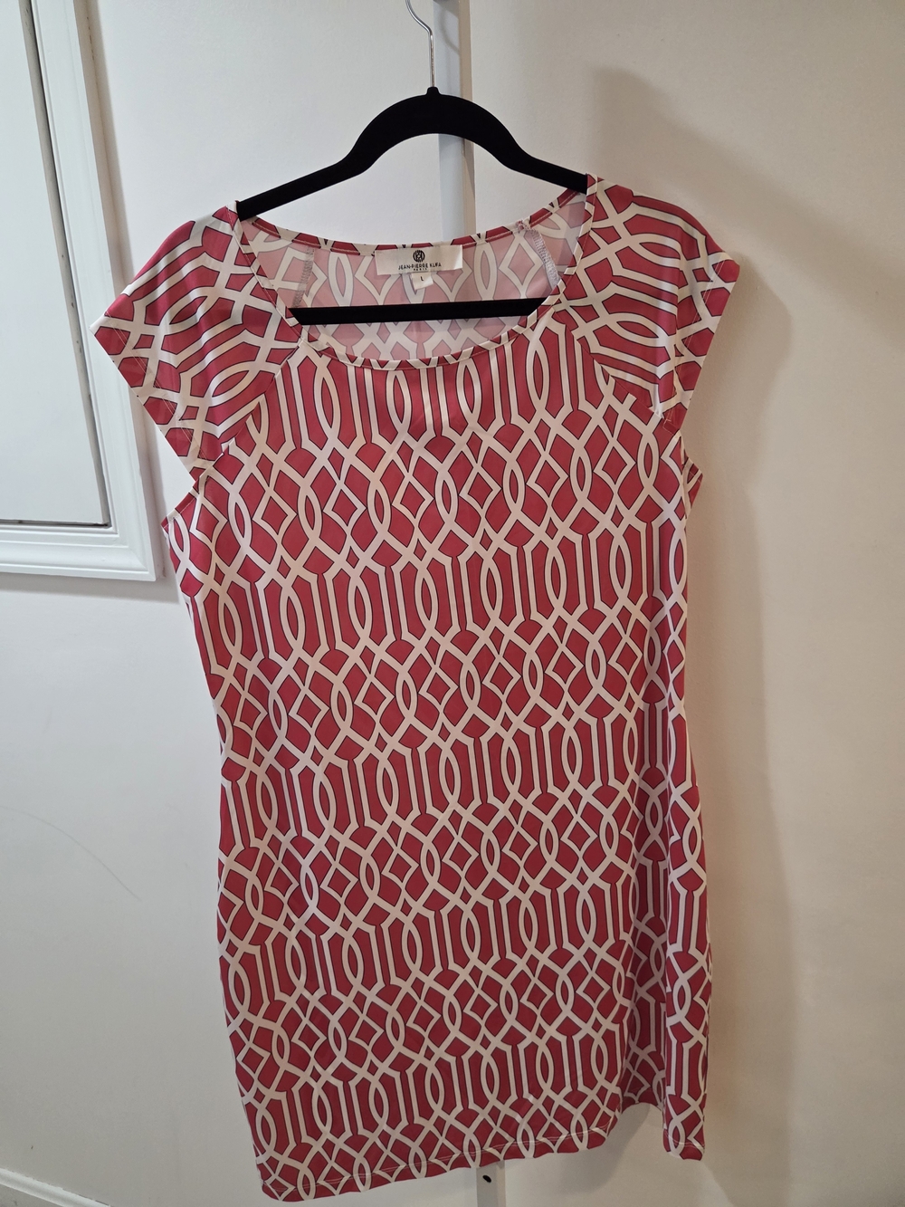 Red Geometric Cap-Sleeve Shift Dress
